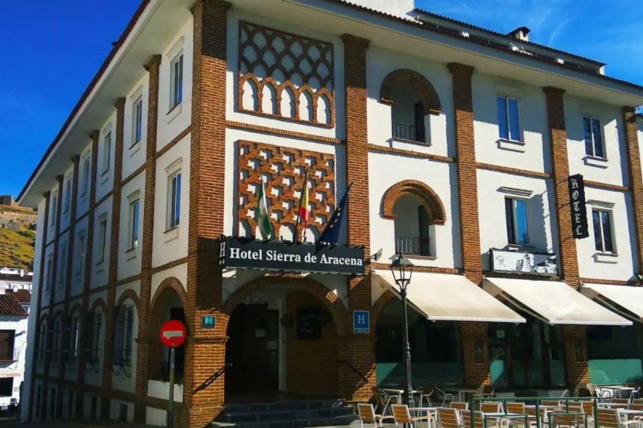 Hotel Sierra De アラセナ エクステリア 写真