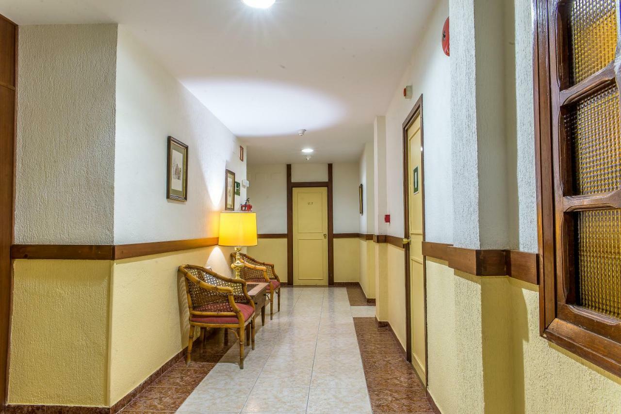 Hotel Sierra De アラセナ エクステリア 写真