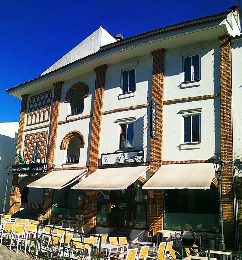Hotel Sierra De アラセナ エクステリア 写真